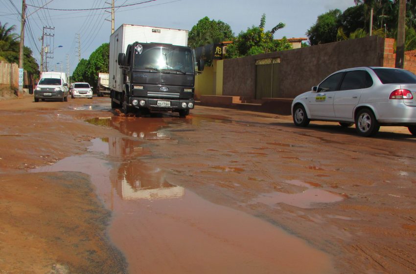  Buraqueira e caos no Parque Vitória, em Ribamar