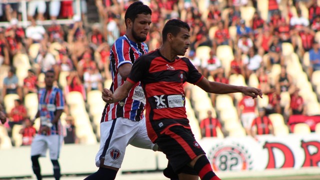  MAC e Moto empatam sem gols no 1º jogo da semifinal