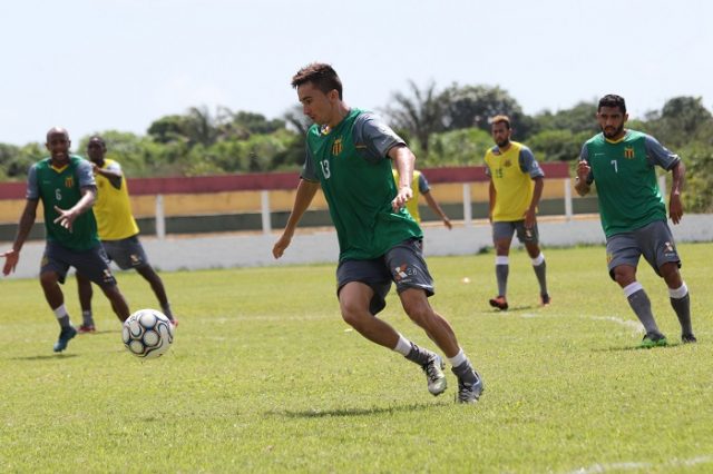  Sampaio está pronto para encarar Atlético-GO