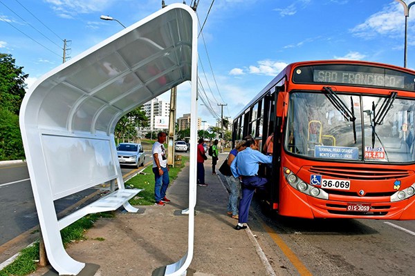  Empresários cobram novo reajuste da tarifa de ônibus