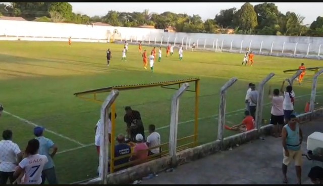  Chapadinha e Pinheiro decidem vaga à Série A