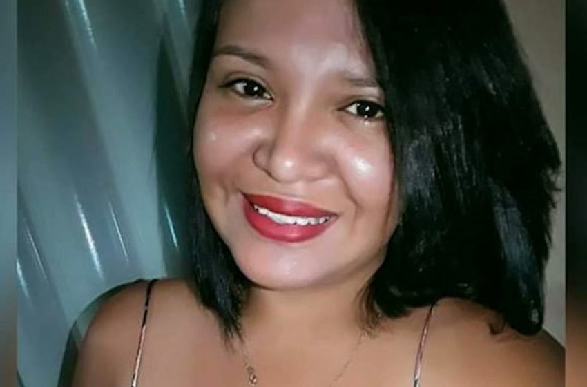  Mulher morre após ser baleada pelo próprio irmão