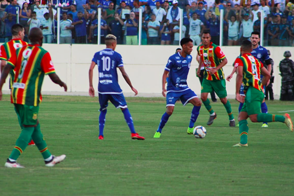  Série C: Sampaio vence e fica perto da final