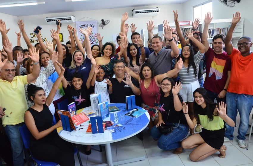  Marquinhos participa de inauguração de biblioteca no Turu