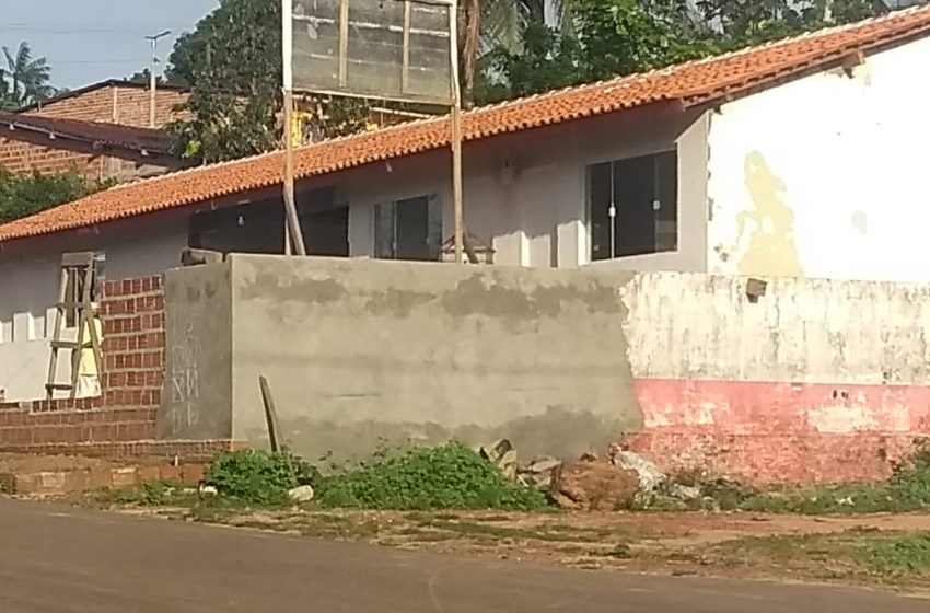  Prefeitura de Cacheira Grande constrói escola em terreno particular