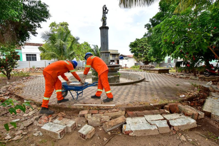  Praças em obras devem mudar cara do Centro