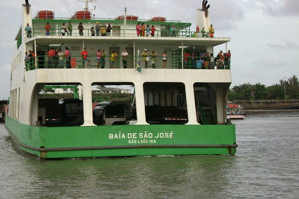  Ferry-boats passam a operar com novos horários