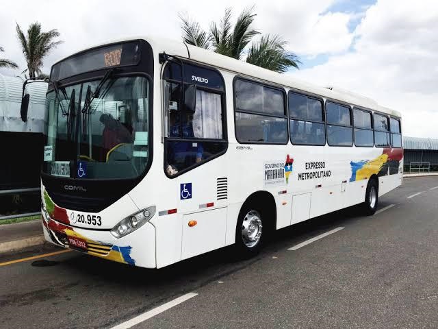  Ônibus voltam a operar com 100% da frota na 2ª