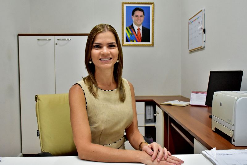  Natália Mandarino assume Secretaria de Saúde de São Luís