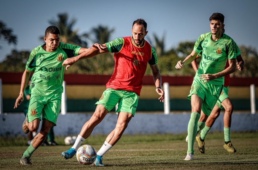  Sampaio viaja pra pegar Cruzeiro