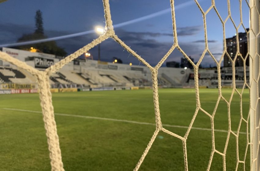  Sampaio joga com a Ponte Preta