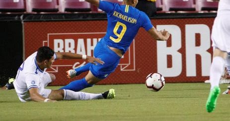  Brasil vence por 5 a 0 El Salvador