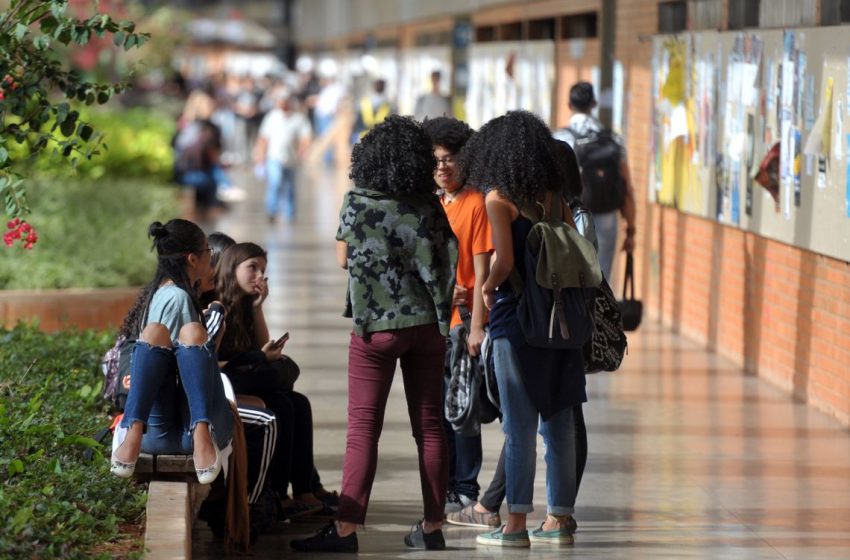  Universidades oferecem atendimentos gratuitos à população