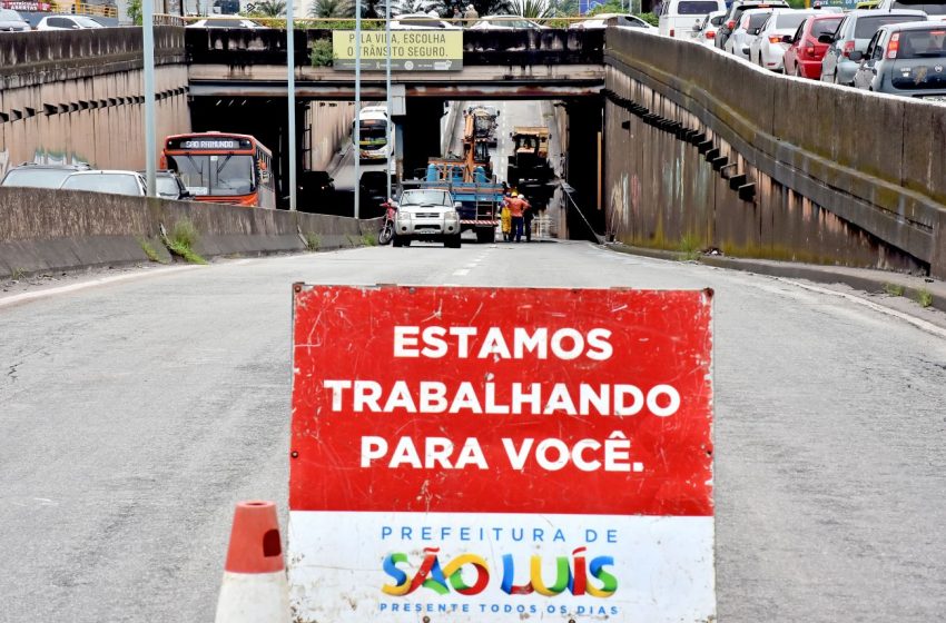  Viaduto da Cohama recebe serviços de drenagem e desobstrução de galerias