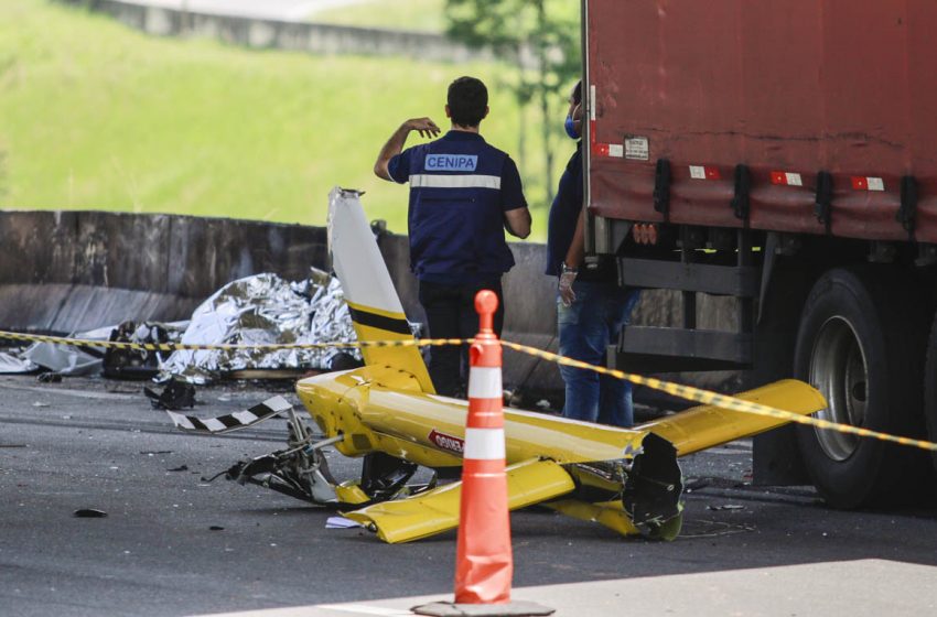  Queda de helicóptero causa morte do jornalista Ricardo Boechat