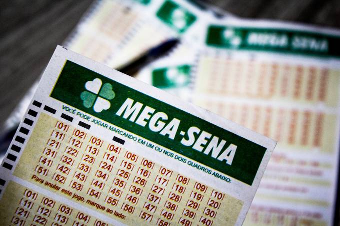  Mega-Sena acumula e próximo concurso deve pagar R$ 300 milhões