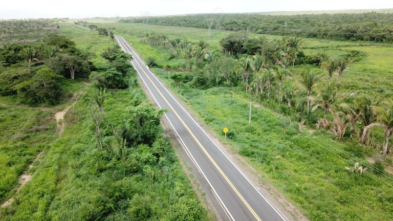  Dnit entrega 50 km de pista recuperada na BR-135