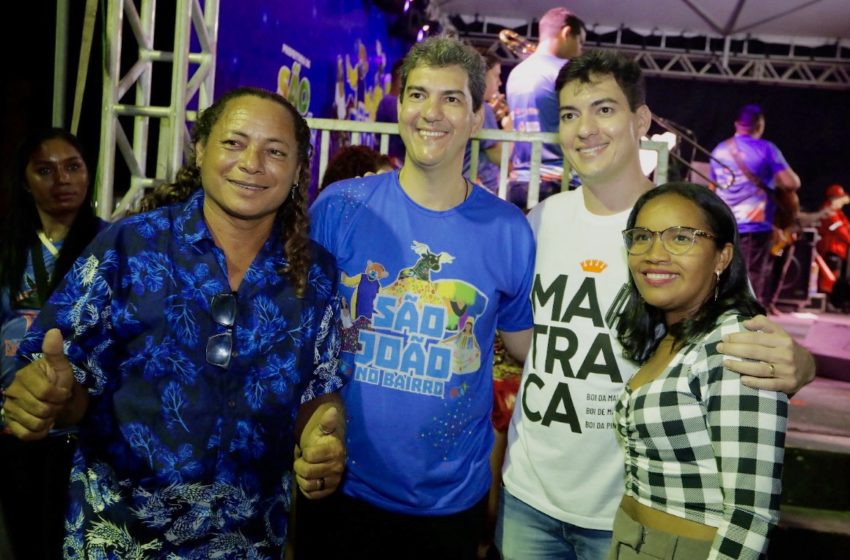  Fernando Braide participa de festejos juninos ao lado do prefeito de São Luís e recebe o carinho da população