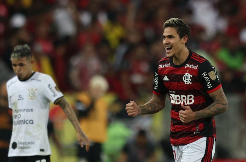  Flamengo elimina Corinthians e avança para a semifinal da Libertadores