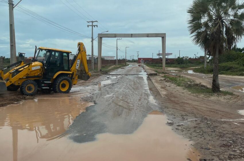  Falta de infraestrutura na entrada da cidade é o cartão de visita de Paulino Neves